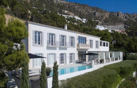 Property for sale in Majorca (Mallorca). Exclusive villa with a swimming pool, a garden, a garage, a terrace and panoramic sea views, in a prestigious area, Andratx, Mallorca, Spain Property for sale in Majorca (Mallorca). Exclusive villa with a swimming pool, a garden, a garage, a terrace and panoramic sea views, in a prestigious area, Andratx, Mallorca, Spain