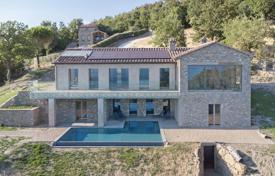 Modern villa with swimming pool and lake view, surrounded by hills, Umbria, Italy for 2,850,000 €