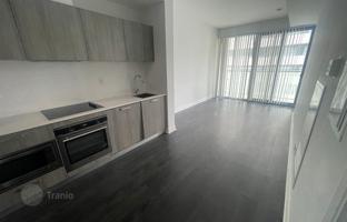 1-bedroom apartment in Charles Street East for C$866,000