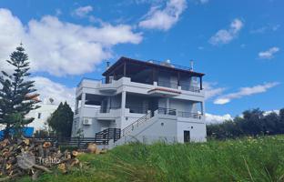 8-bedroom villa 400 m² in Rethimnon for 790,000 €