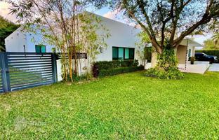 4-bedroom house 418 m² in Palmetto Bay for $2,550,000
