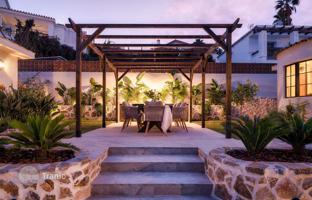 4-bedroom villa 291 m² in Nueva Andalucia for 1,795,000 €