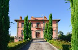 Beautiful villa with a rooftop terrace, Cortona, Italy for 1,200,000 €