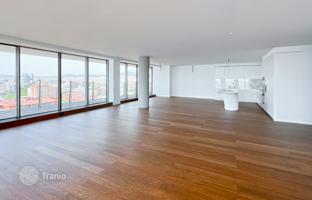 4-bedroom apartment 344 m² in Barcelona for 5,630,000 €