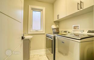 4-bedroom house in Etobicoke for C$2,646,000
