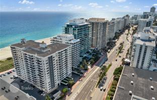 2-bedroom apartments in condo 121 m² in Miami Beach for $685,000