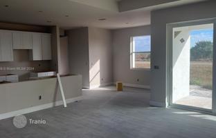 4-bedroom house 221 m² in LaBelle for $337,000