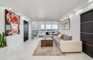 2-bedroom apartments in condo 103 m² in Sunny Isles Beach for $495,000
