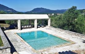 Pelekas Villa For Sale Central Corfu for 1,399,000 €