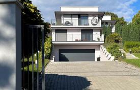 Three-storey modern villa with a garage in Szentendre, Pest, Hungary for 875,000 €
