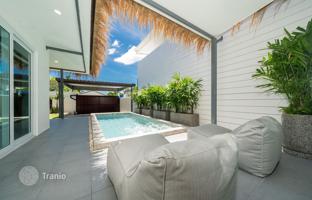 2-bedroom villa 220 m² in Phuket Town for 226,000 €