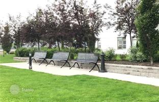 4-bedroom apartment in Lansdowne Avenue for C$796,000