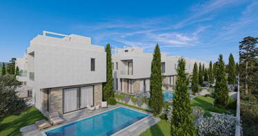 New complex of villas with swimming pools at 200 meters from the beach, Geroskipou, Cyprus