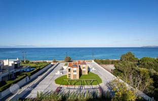 5-bedroom villa 230 m² in Posidi for 2,200,000 €