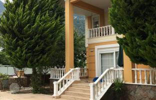 House 250 m² in Kemer for 32,817,000 TRY