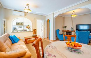 2-bedroom apartment 95 m² in Orihuela Costa for 244,000 €