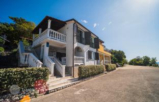 6-bedroom house 230 m² in Litsko-Senskaya County for 719,000 €