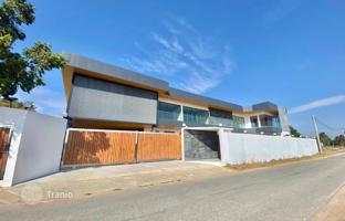 5-bedroom house 650 m² in Pattaya for $722,000