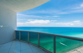 Comfortable apartment with ocean views in a residence on the first line of the beach, Sunny Isles Beach, Florida, USA for $995,000