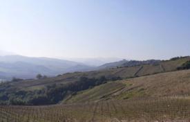 Winery for sale in Montalcino Siena Tuscany for 1,100,000 €