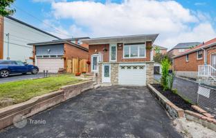 8-bedroom house in Scarborough for C$1,544,000