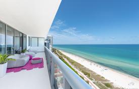 Elite apartment with ocean views in a residence on the first line of the beach, Miami Beach, Florida, USA for $3,000,000
