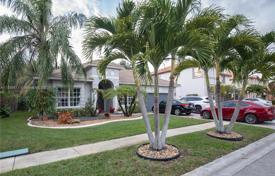 Townhome – Pembroke Pines, Broward, Florida,  USA for $925,000