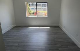 Condo – Weston, Florida, USA for $340,000