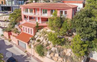 4-bedroom house 344 m² in Blanes for 950,000 €