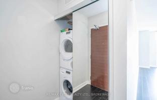 5-bedroom apartment in Iceboat Terrace for C$1,099,000