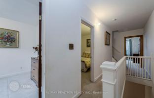 10-bedroom townhouse in Christie Street for C$1,929,000
