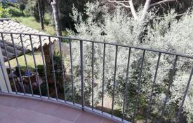 Fantastic
house with 6 bedrooms in the Sepulcre Romà area for 575,000 €