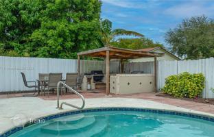 3-bedroom house 159 m² in Margate for $480,000
