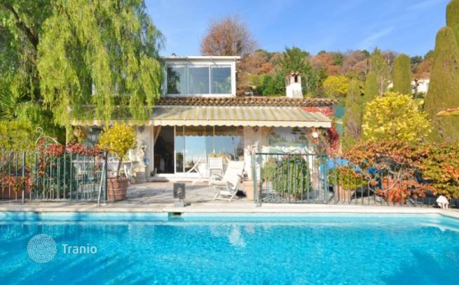Basic Fit La Colle Sur Loup Villa for sale in La Colle-sur-Loup, France — listing #1636257