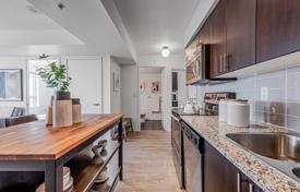 Apartment – Dupont Street, Old Toronto, Toronto,  Ontario,   Canada for C$778,000