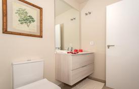 Apartment with 3 bedrooms 500m from the beach in Mar de Cristal for 290,000 €