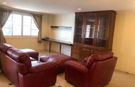 4-bedroom cottage in Samut Prakan for $3,070 per week