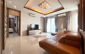 3 bed Condo in Villa Asoke Makkasan Sub District for $633,000