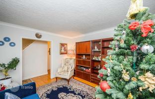 10-bedroom house in North York for C$1,224,000