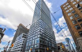 Apartment – Peter Street, Old Toronto, Toronto,  Ontario,   Canada for C$686,000