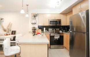 5-bedroom apartment in Yonge Street for C$895,000
