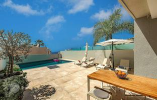 3-bedroom townhouse 139 m² in La Caleta for 1,395,000 €
