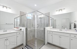 4-bedroom house 282 m² in Lehigh Acres for $450,000