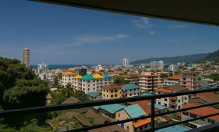 2-bedroom apartments in condo 95 m² in Patong for $209,000