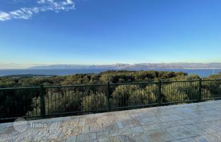 3-bedroom villa in Corfu for 800,000 €