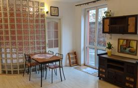 Studio apartment with huge terrace for 160,000 €