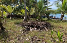 Island in Panama City, Panama for 382,000 €