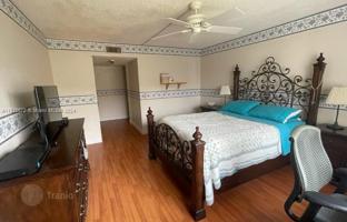 2-bedroom apartments in condo 113 m² in Weston for $305,000