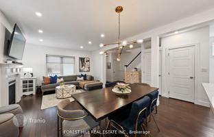 6-bedroom house in Lake Shore Boulevard West for C$1,740,000
