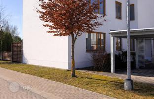 6-room townhouse 255 m² in Piņķi for 425,000 €